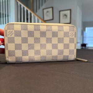 Louis Vuitton Damier Azur Coated Canvas Zippy Long Wallet